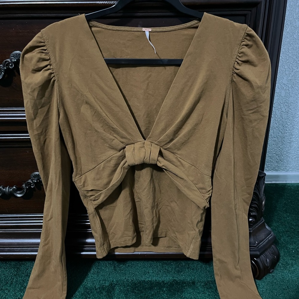 Free People Knot-V Front Top NWOT